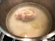 Gemüsesuppe mit Rindfleisch