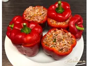 Geschmorte gefüllte Paprika
