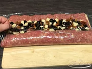 Italienische Hackfleischrolle