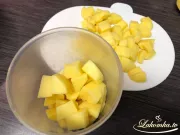 Kartoffel-Babka in einem Topf