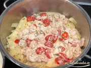 Garnelennudeln in cremiger Käsesauce