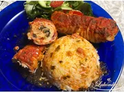 Mit Pilzen gefüllte Schweinefleischröllchen