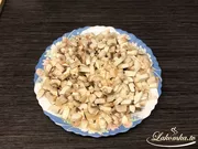 Mit Pilzen gefüllte Schweinefleischröllchen