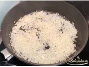 Mit Pilzen gefüllte Schweinefleischröllchen