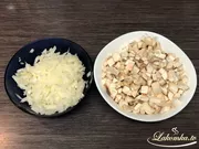 Hähnchenschenkel in einer Tüte