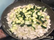 Quiche mit Zucchini und Hühnchen