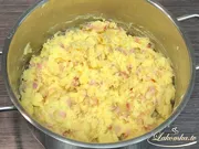 Kuchen mit Kartoffeln im Ofen