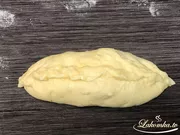 Kuchen mit Kartoffeln im Ofen