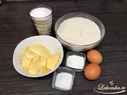 Geriebener Shortbread-Kuchen mit Marmelade