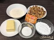 Schneebälle aus Walnussholz